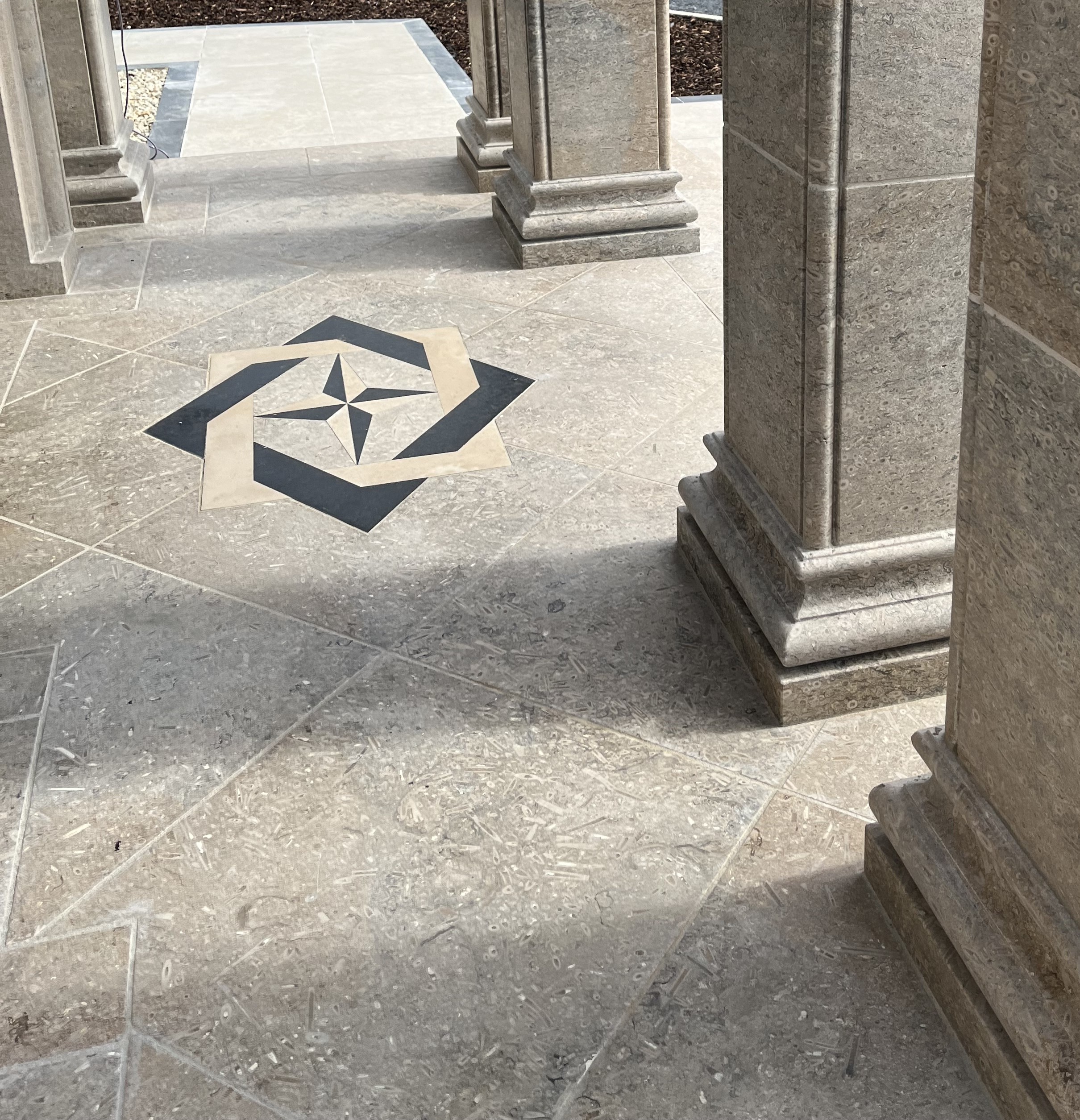 stone image 4 stone paving
